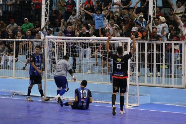 Meninos da Planalto e Academia da Ferrô decidem a Série Bronze do Futsal
