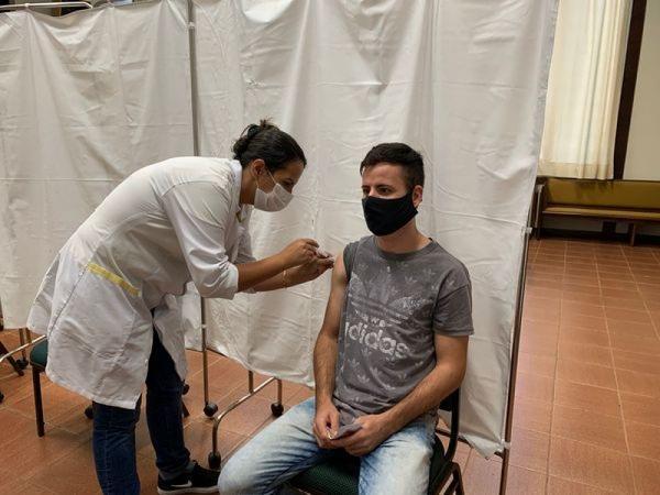 Vacinação contra a Covid-19 nesta quarta-feira será das 16h às 20h