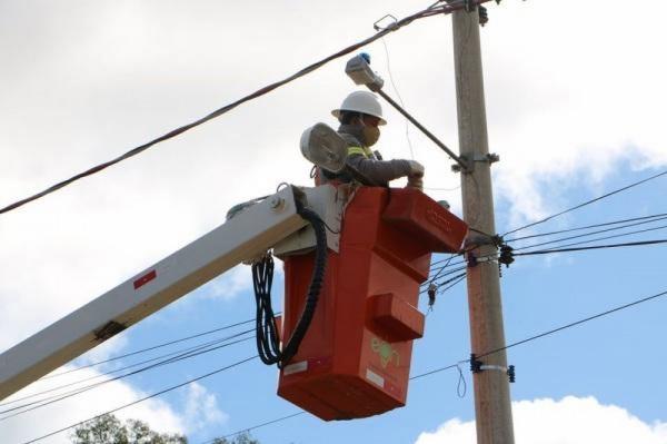 Prefeitura inicia manutenção da iluminação pública junto a nova empresa