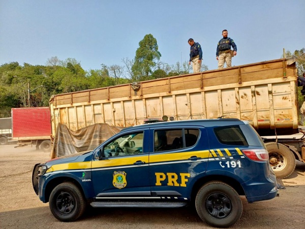PRF realiza a segunda maior apreensão de drogas no RS em Iraí