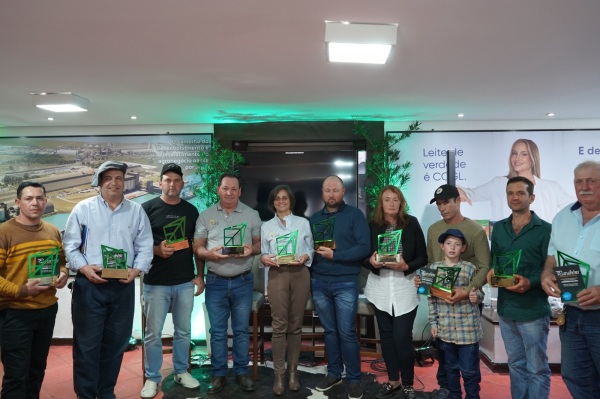 2ª edição do Top Farmer RTC - Leite CCGL premiou produtores na Expointer
