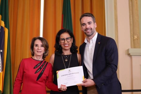 NOVA COORDENADORA REGIONAL DE EDUCAÇÃO> Mariodete Boeno Pinto tomou posse