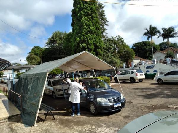 Idosos com 67 anos podem se vacinar contra a Covid-19 nesta quarta-feira