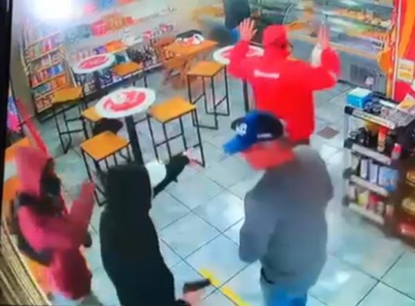 Dupla assalta posto e é presa pela Força Tática da Brigada em Cruz Alta