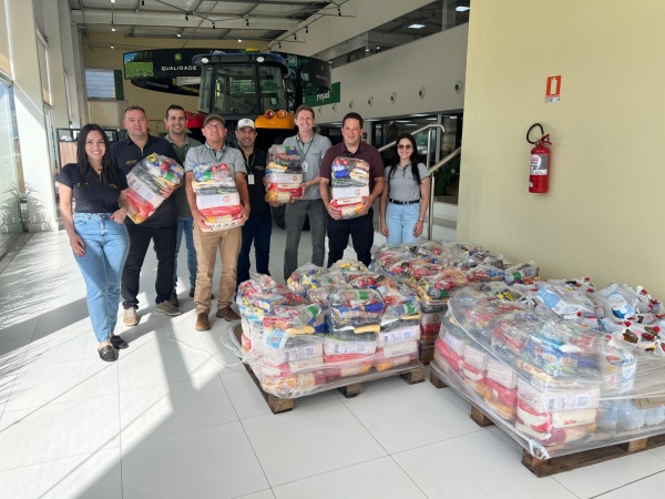  Desenvolvimento Social recebe doação de cestas básicas da SLC Máquinas