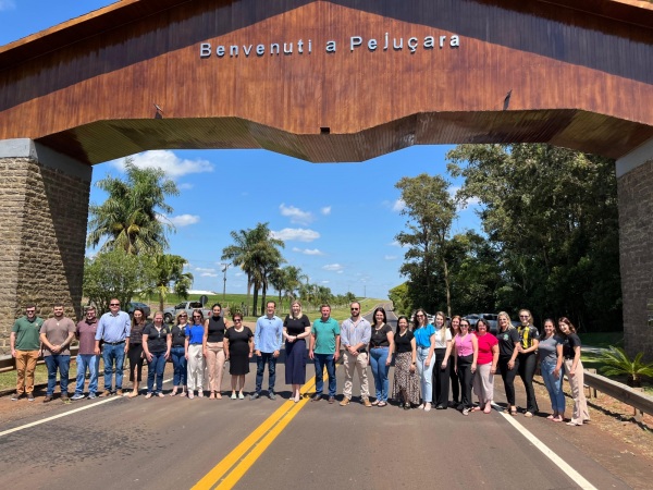 ERS 553> Prefeitura de Pejuçara inaugura a nova cobertura do pórtico 