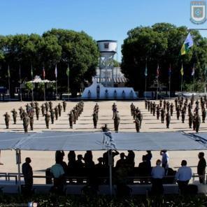 Formatura celebra os 29 anos da EASA; Repórter Amauri Rodrigues é  homenageado