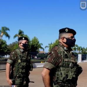 Formatura celebra os 29 anos da EASA; Repórter Amauri Rodrigues é  homenageado