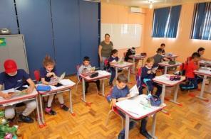 Gibi Turminha do Erico  entregue aos alunos da Escola Marcos Freire na Seival