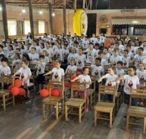 16º Batalhão de Polícia Militar realiza formatura do Proerd em Pejuçara
