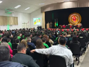Mais de 600 alunos participam da formatura do PROERD em Cruz Alta