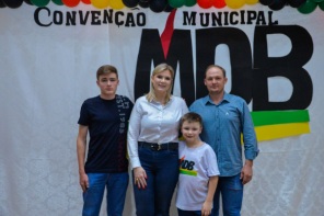 ELEIÇÕES > MDB de Pejuçara oficializa reeleição de Flaviana Brandemburg Basso