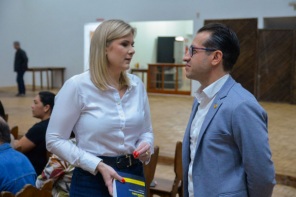ELEIÇÕES > MDB de Pejuçara oficializa reeleição de Flaviana Brandemburg Basso