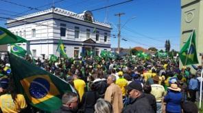 Cruz Alta também teve manifestações bolsonaristas neste feriado de finados