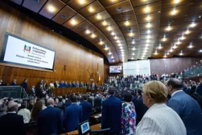 Sergio Peres assume a presidência da Assembleia Legislativa do RS