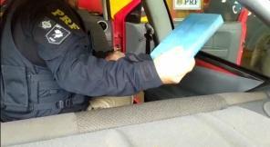 PRF prende traficante com cocaína avaliada em quase de 2,5 milhões em Ijuí