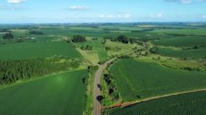 Prefeitura de Cruz Alta inaugura obra de pavimentação do acesso à Benjamin Not