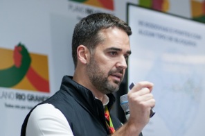 Governo lança plano para reconstrução de rodovias e pontes afetadas pela chuva