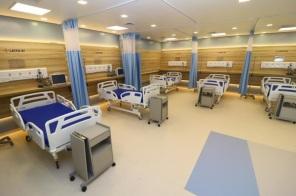 INVESTIMENTO DE R$ 620 MIL> Nova UTI do São Vicente foi reinaugurada