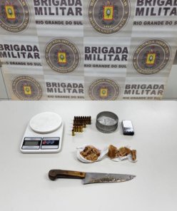 Menor é flagrado com arma e drogas em ação da Brigada Militar