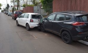 Colisão entre quatro veículos causa danos materiais e transtornos em Cruz Alta