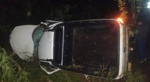 AUGUSTO PESTANA>Cruz-altense fica ferido após bater carro em árvore na ERS-522