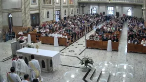 Corpus Christi reúne fiéis em caminhada de fé e solidariedade em Cruz Alta