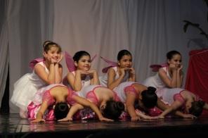 Núcleo Municipal de Dança encerra atividades de 2023 com grande espetáculo