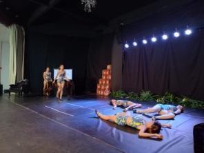 Bom público no espetáculo formatura do núcleo de dança da casa de cultura