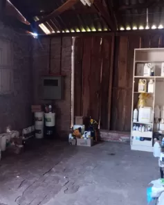 PATRAM flagra depósito irregular e manipulação de agrotóxicos em Cruz Alta