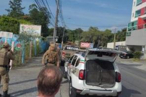 Crianças são mortas em ataque a creche de Blumenau