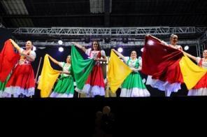 7ª Mostra de Dança encanta público com espetáculo no clube Arranca 