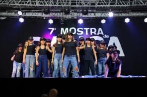 7ª Mostra de Dança encanta público com espetáculo no clube Arranca 