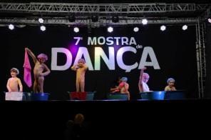 7ª Mostra de Dança encanta público com espetáculo no clube Arranca 