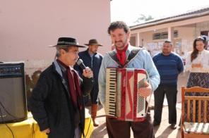 Projeto Chama Crioula vai à escola começou segunda no Gabriel Annes da Silva