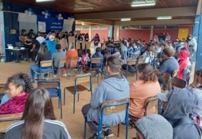 Núcleo da Justiça Restaurativa realiza a entrega dos selos Cruz Alta da Paz