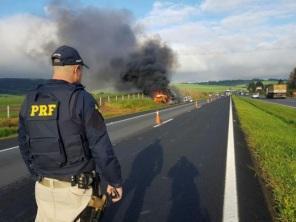 Balanço da PRF alerta para mais prudência e educação no trânsito.