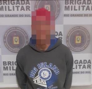 Brigada Militar efetua prisões por tráfico de drogas em Cruz Alta
