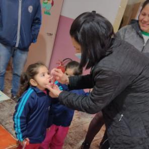 Vacinação contra a poliomielite e multi vacinação agora também nas escolas