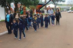 XVII FENATRIGO AGROTECNOLOGIA: Escolas da rede municipal visitam a feira