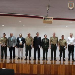 EASA realizou solenidade alusiva aos seus 30 anos com lançamento de livro 