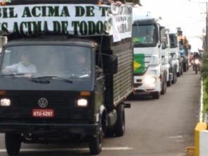 Carreata e manifestações em prol do Governo Bolsonaro em Cruz alta
