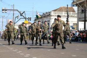 Mais algumas imagens do Desfile Militar de Sete de Setembro em Cruz Alta