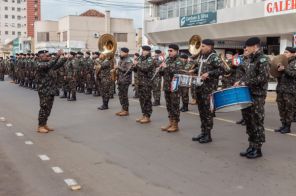 Desfile de 7 de Setembro reúne 5 mil pessoas em Cruz Alta