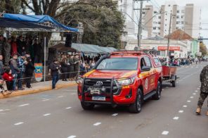 Desfile de 7 de Setembro reúne 5 mil pessoas em Cruz Alta