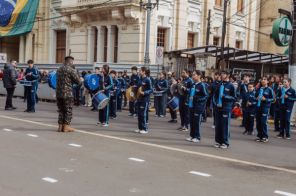 Desfile de 7 de Setembro reúne 5 mil pessoas em Cruz Alta