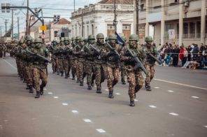 Desfile de 7 de Setembro reúne 5 mil pessoas em Cruz Alta