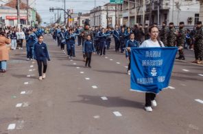 Desfile de 7 de Setembro reúne 5 mil pessoas em Cruz Alta
