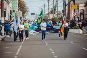 Desfile de 7 de Setembro reúne 5 mil pessoas em Cruz Alta