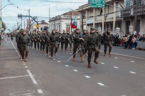 Desfile de 7 de Setembro reúne 5 mil pessoas em Cruz Alta